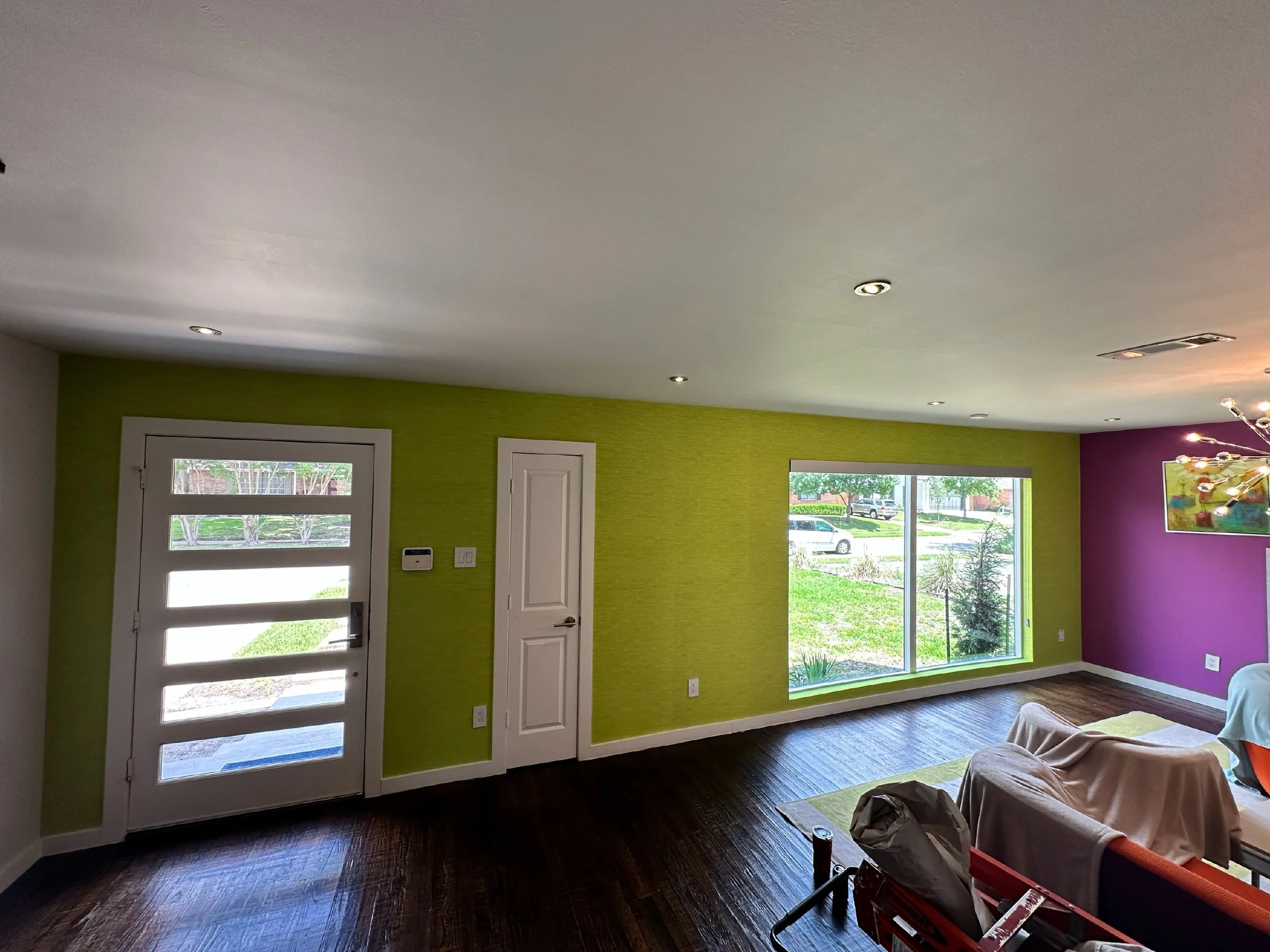 Wallpaper installation expertise Detroit