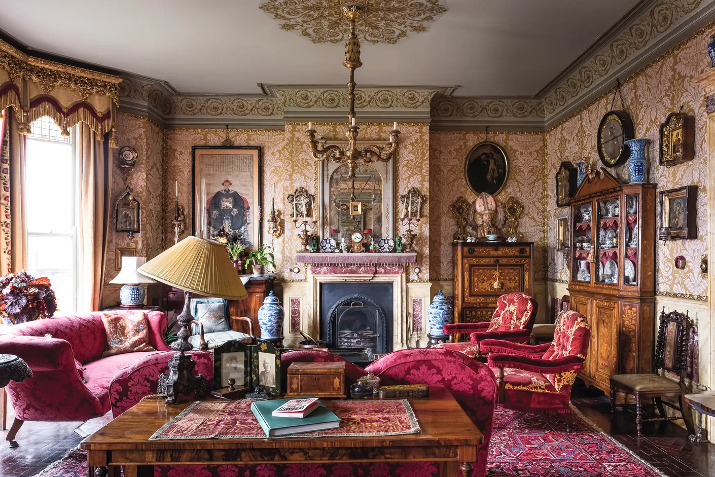 Historic home wallpaper restoration Detroit